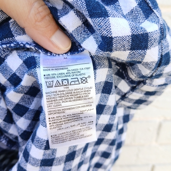 Old Navy Gingham Linen Blend Dress - Picture 4 of 5